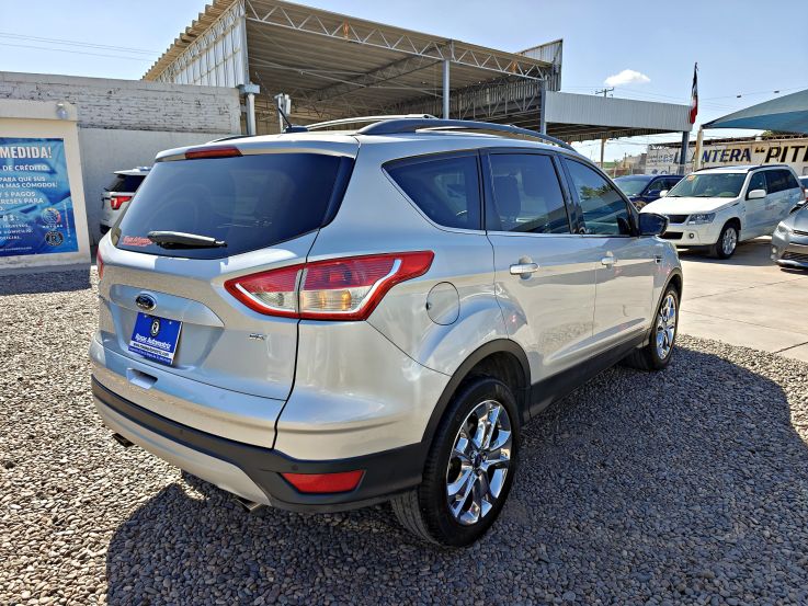 FORD ESCAPE SE PLUS 2014