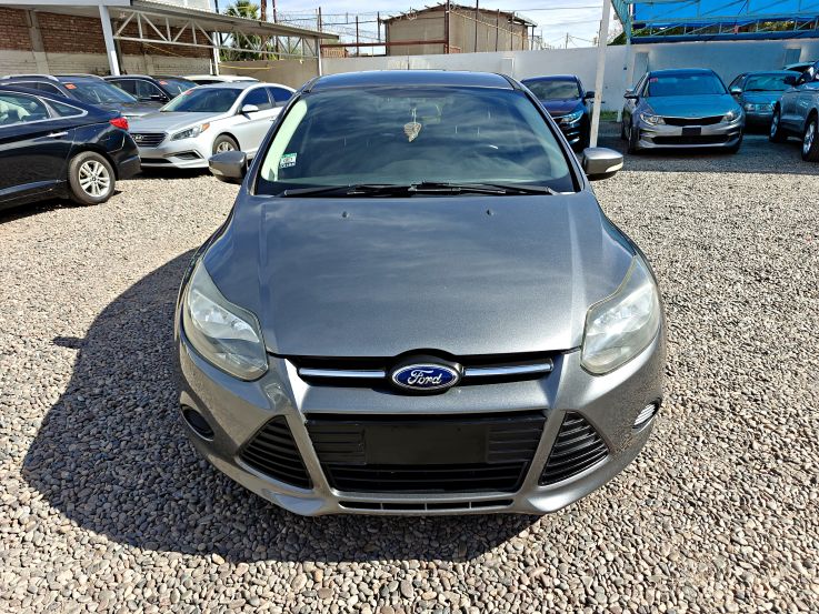 FORD FOCUS SE 2014