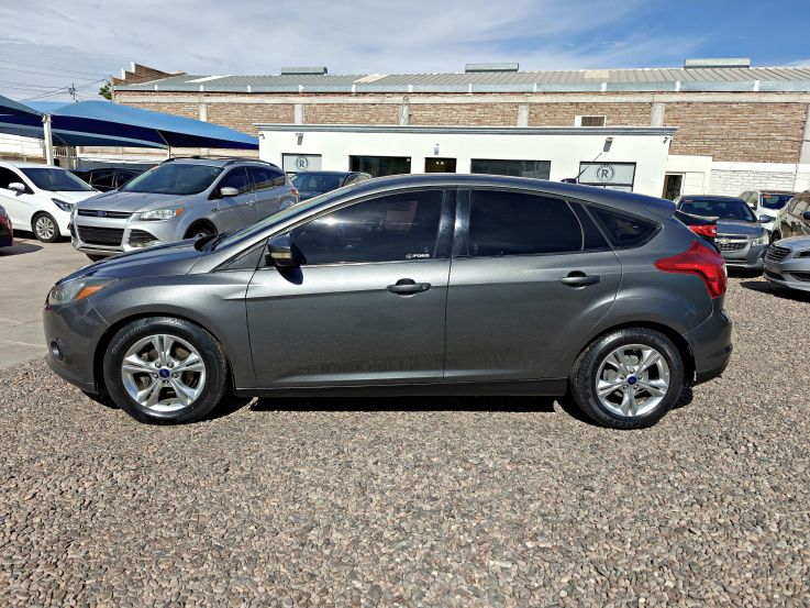 FORD FOCUS SE 2014