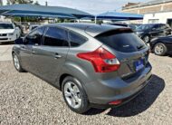 FORD FOCUS SE 2014