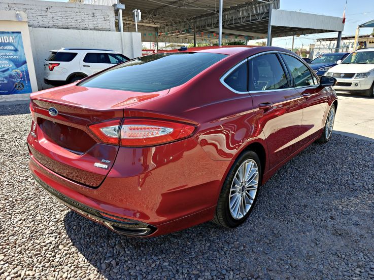 FORD FUSION SE 2015
