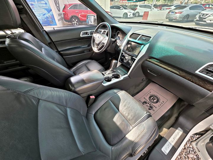 FORD EXPLORER LIMITED 2015