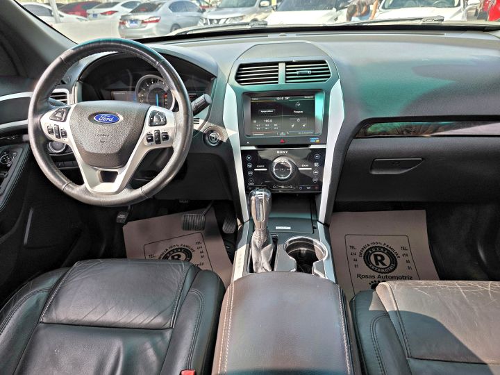 FORD EXPLORER LIMITED 2015