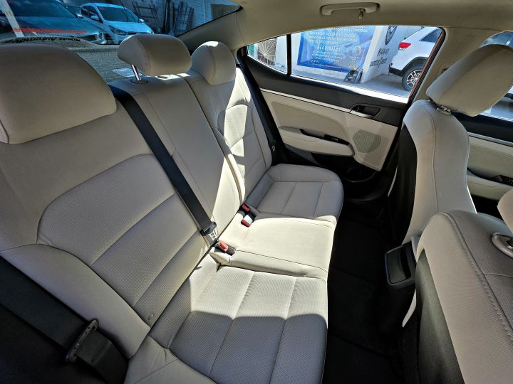 HYUNDAI ELANTRA VALUE EDITION 2017