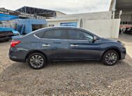 NISSAN SENTRA ADVANCE 2018 AZUL