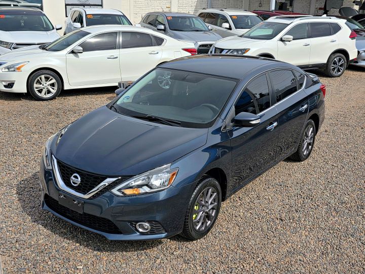 NISSAN SENTRA ADVANCE 2018 AZUL