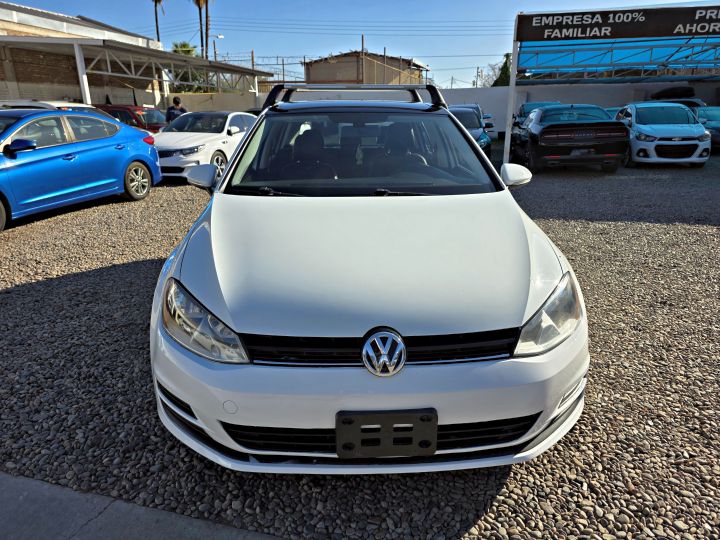 VOLKSWAGEN GOLF 2015