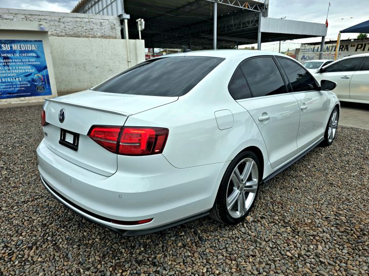 VOLKSWAGEN JETTA GLI 2017