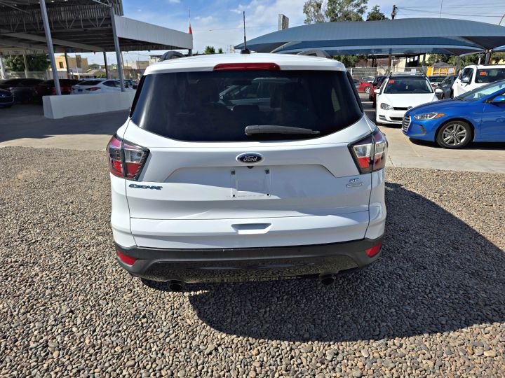 FORD ESCAPE SE 2017