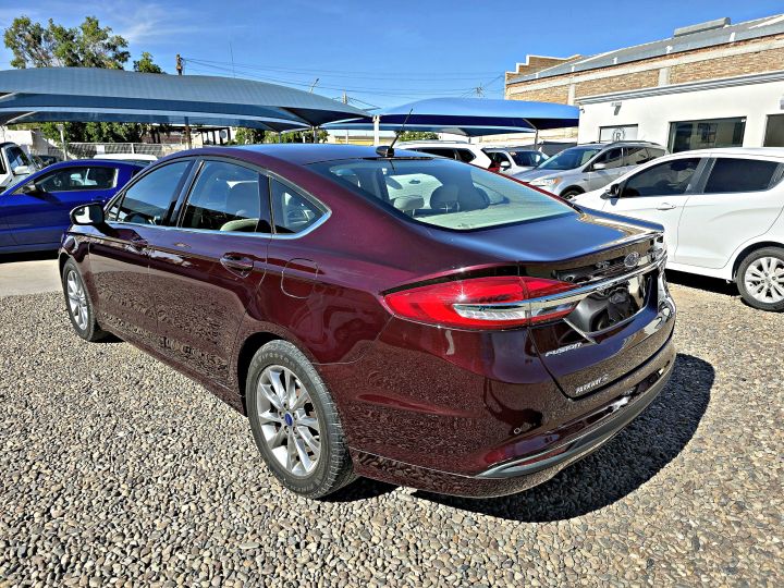 FORD FUSION SE 2017