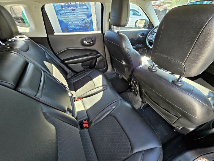 JEEP COMPASS LATITUDE 2018