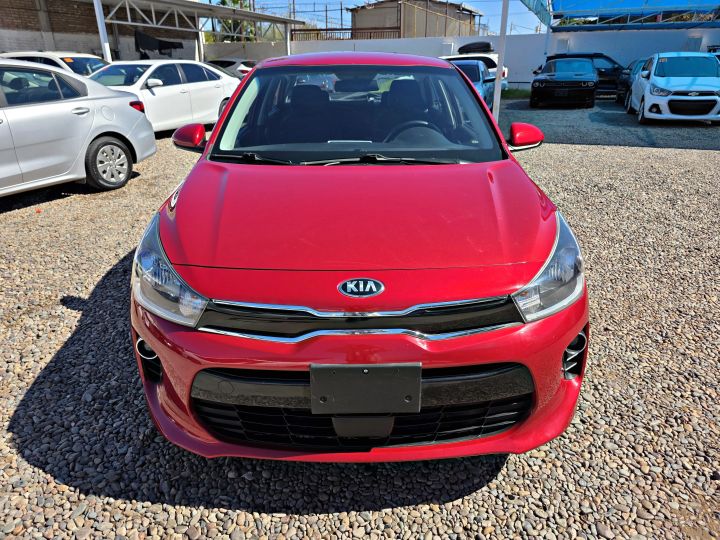 KIA RIO EX 2018 ROJO