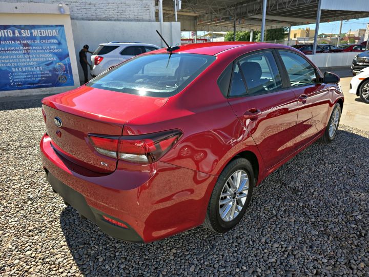 KIA RIO EX 2018 ROJO