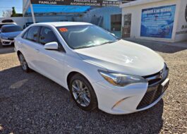 Toyota Camry LE 2017 | Rosas Automotriz