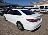 TOYOTA CAMRY LE 2017