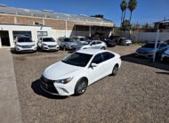 TOYOTA CAMRY LE 2017