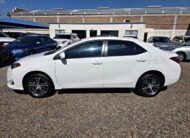 TOYOTA COROLLA LE 2017 BLANCO