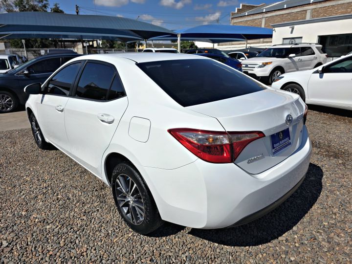 TOYOTA COROLLA LE 2017 BLANCO