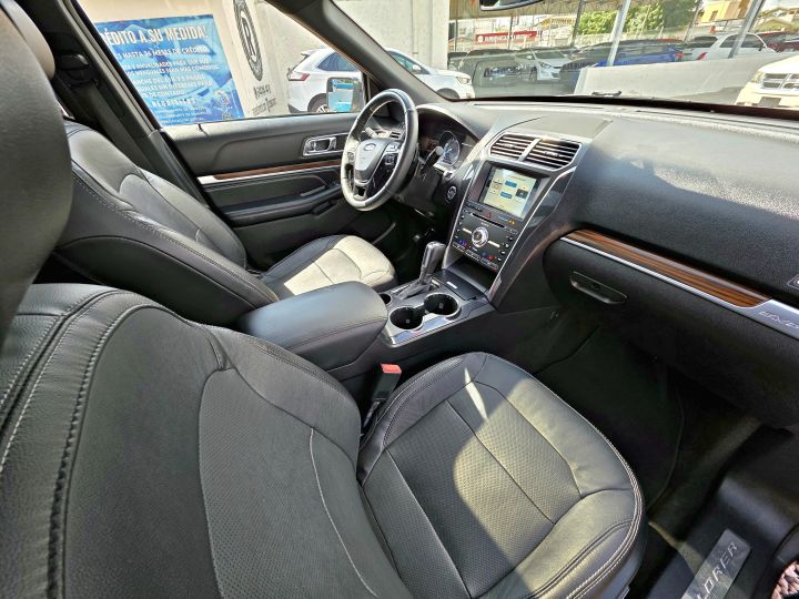 FORD EXPLORER LIMITED 2017