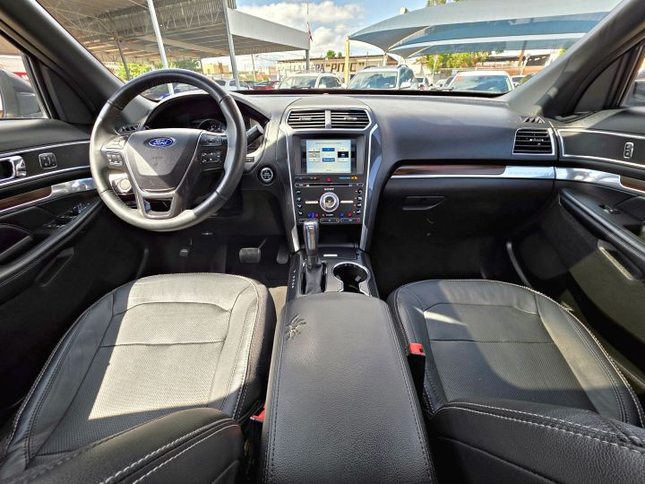 FORD EXPLORER LIMITED 2017