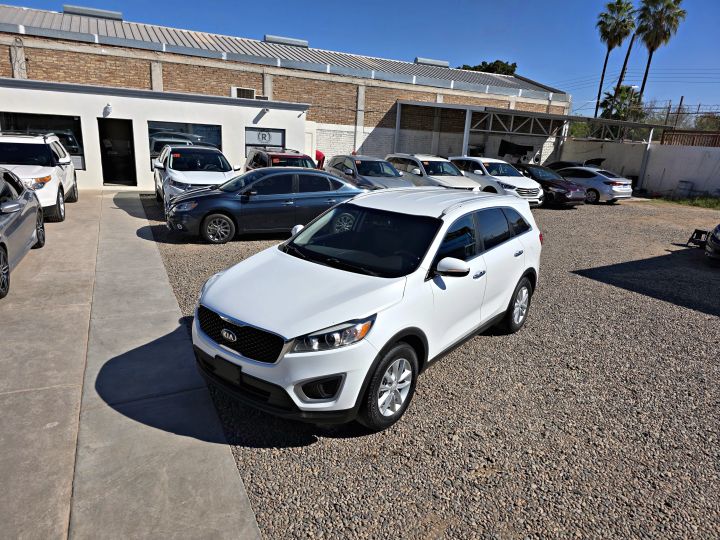 KIA SORENTO EX 2017