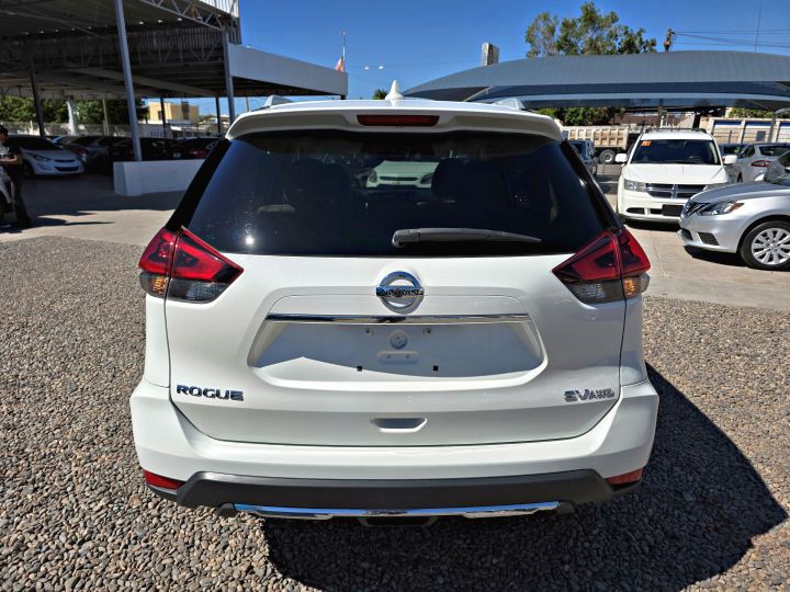 NISSAN ROGUE SV 2018