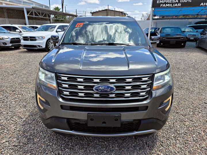 FORD EXPLORER XLT 2016