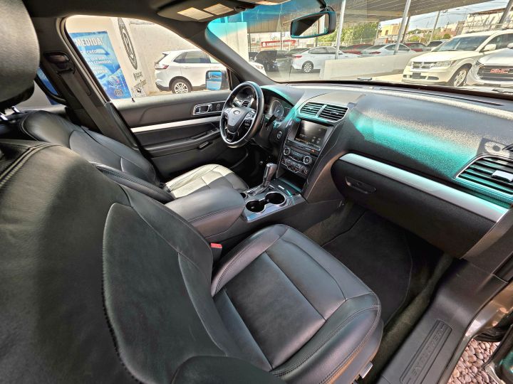 FORD EXPLORER XLT 2016