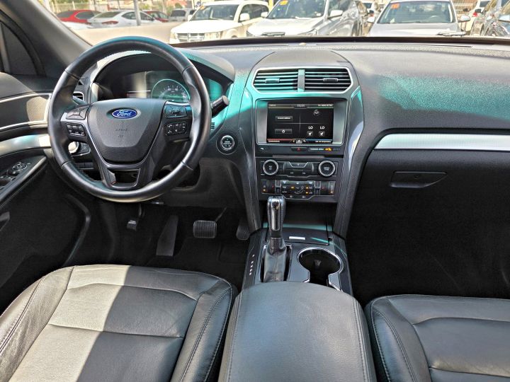 FORD EXPLORER XLT 2016