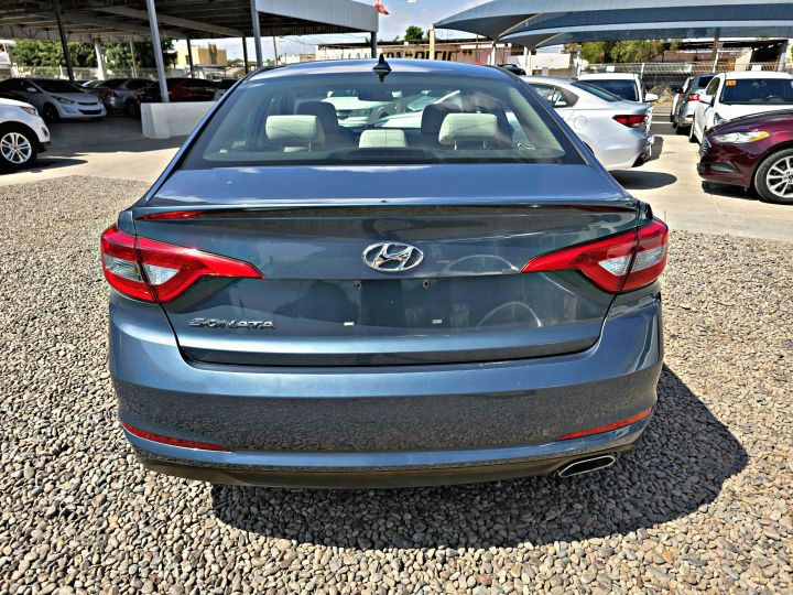 HYUNDAI SONATA SE 2017 AZUL VERDE