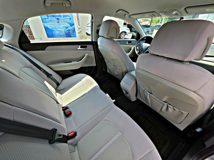 HYUNDAI SONATA SE 2017 PLATA