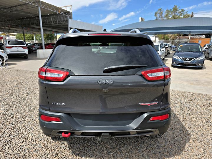 JEEP CHEROKEE TRAILHAWK 4X4 2016