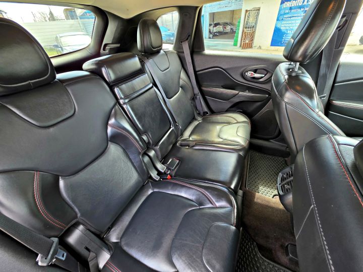 JEEP CHEROKEE TRAILHAWK 4X4 2016