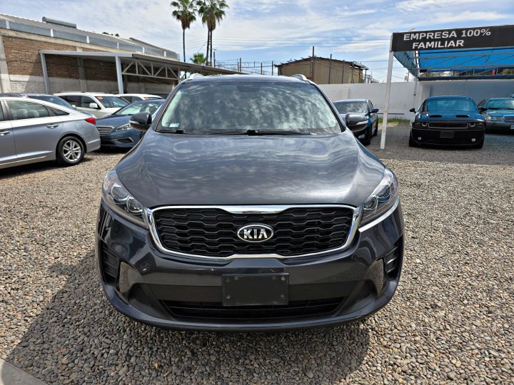 KIA SORENTO LX 2019