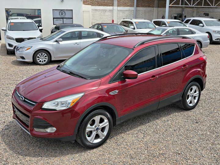 FORD ESCAPE SE 2016 ROJA