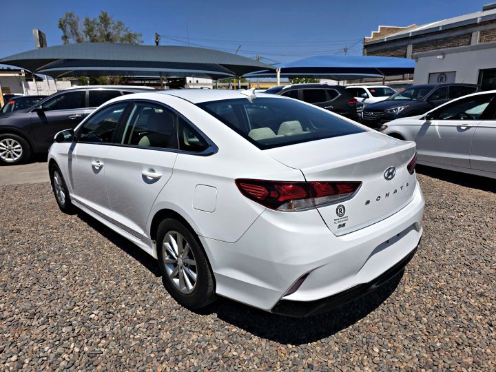 HYUNDAI SONATA SE 2018