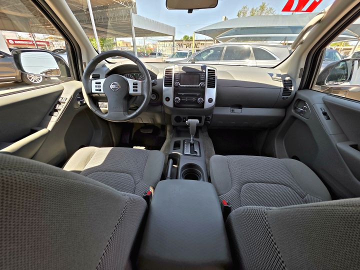 NISSAN FRONTIER SV 2017