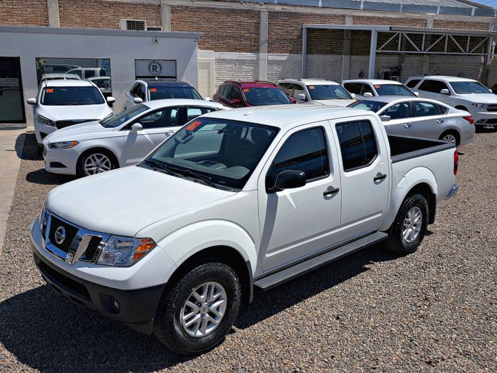 NISSAN FRONTIER SV 2017