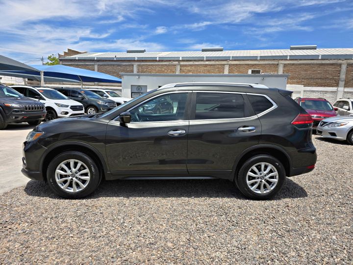 NISSAN ROGUE SV 2017