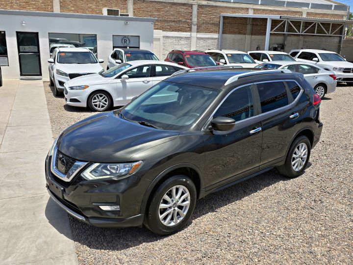 NISSAN ROGUE SV 2017