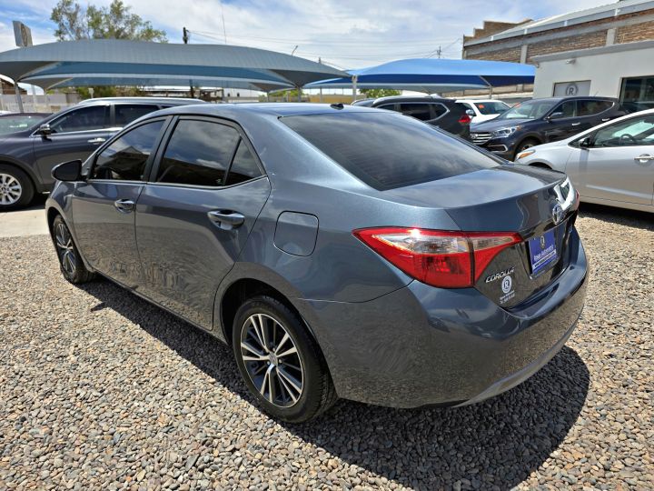 TOYOTA COROLLA LE 2017