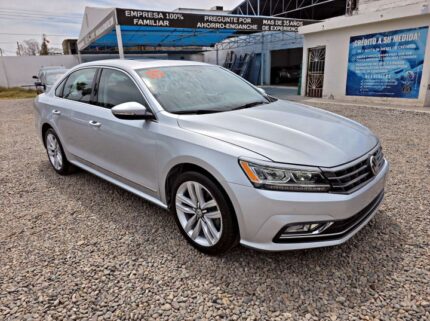 𝐕𝐨𝐥𝐤𝐬𝐰𝐚𝐠𝐞𝐧 𝐏𝐚𝐬𝐬𝐚𝐭 𝐒𝐄 2017 | Rosas Automotriz