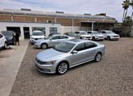 VOLKSWAGEN PASSAT SE 2017