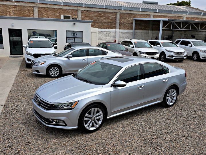 VOLKSWAGEN PASSAT SE 2017