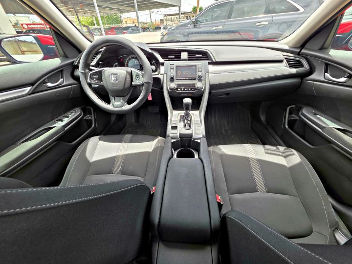 HONDA CIVIC LX 2017