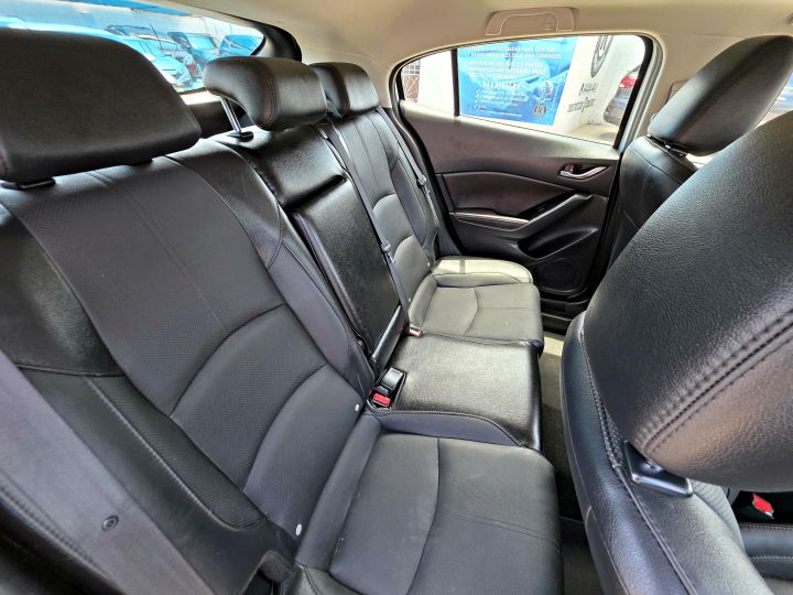 MAZDA 3 GRAND TOURING 2017