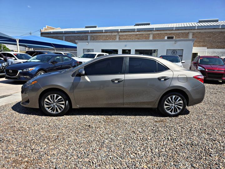 TOYOTA COROLLA LE 2018