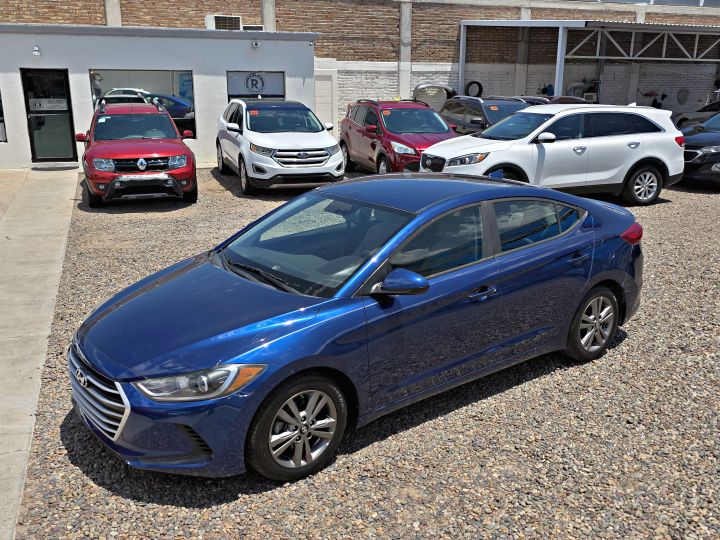 HYUNDAI ELANTRA SE 2017