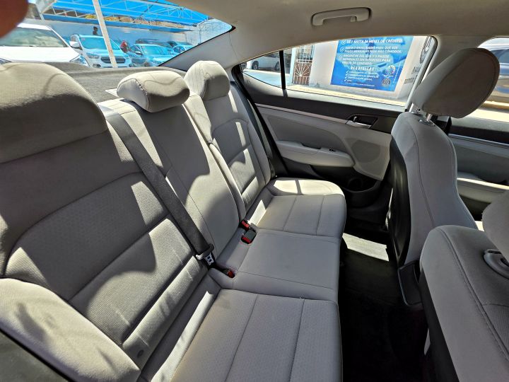 HYUNDAI ELANTRA SEL 2017