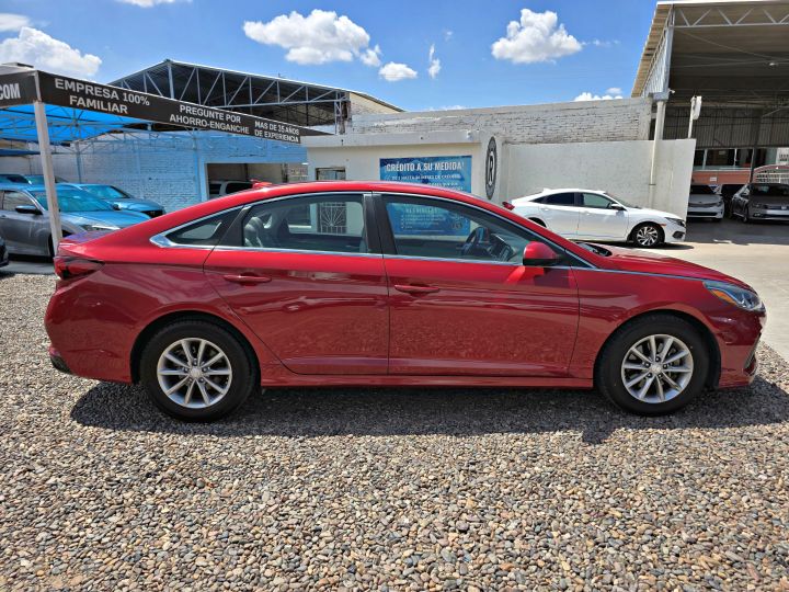 HYUNDAI SONATA SE 2018